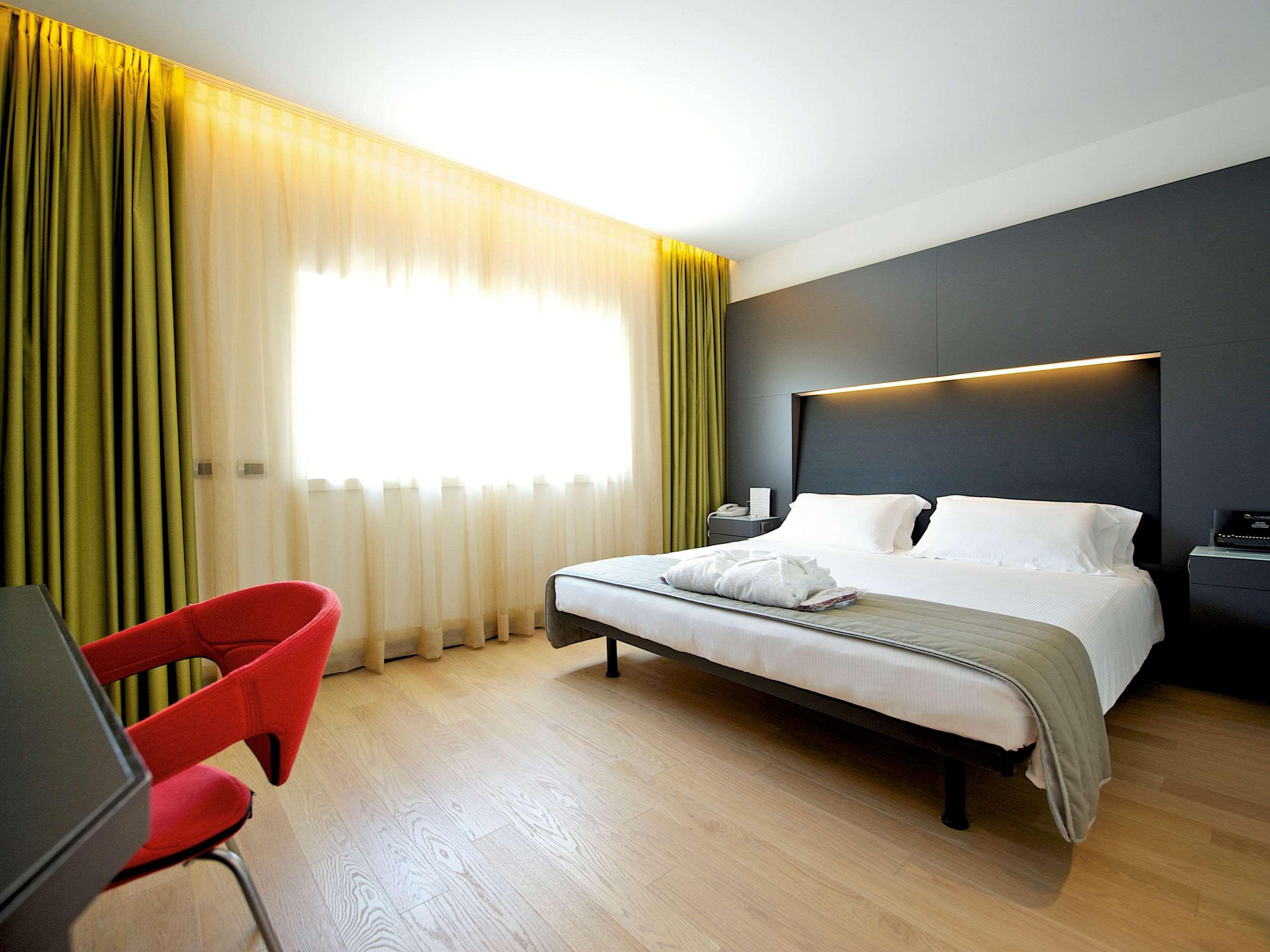 Mercure Nerocubo Rovereto Rovereto  Kültér fotó