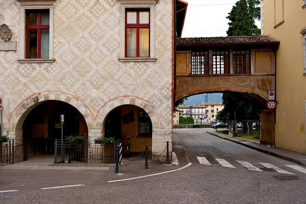 Mercure Nerocubo Rovereto Rovereto  Kültér fotó