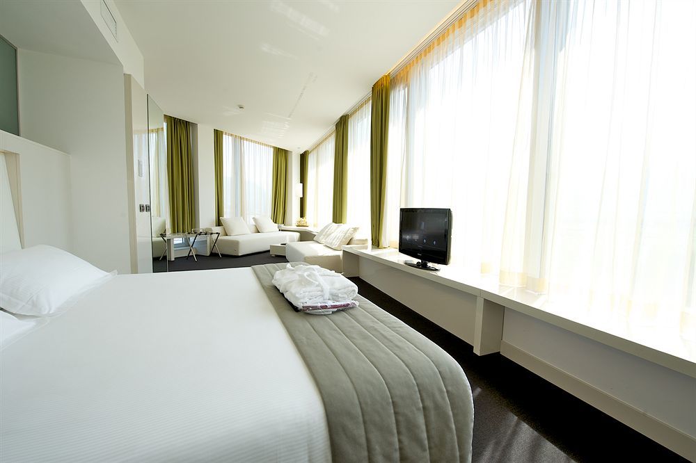 Mercure Nerocubo Rovereto Rovereto  Kültér fotó